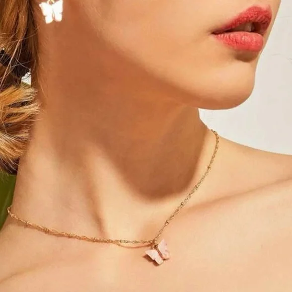 Pink Butterfly Gold Charm Necklace OS New - Picture 3 of 7